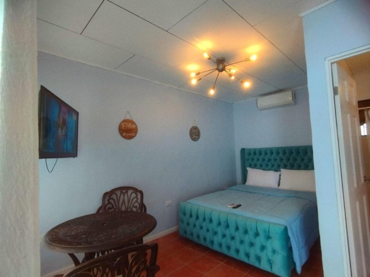 Hotel Mono Azul 케포스 외부 사진